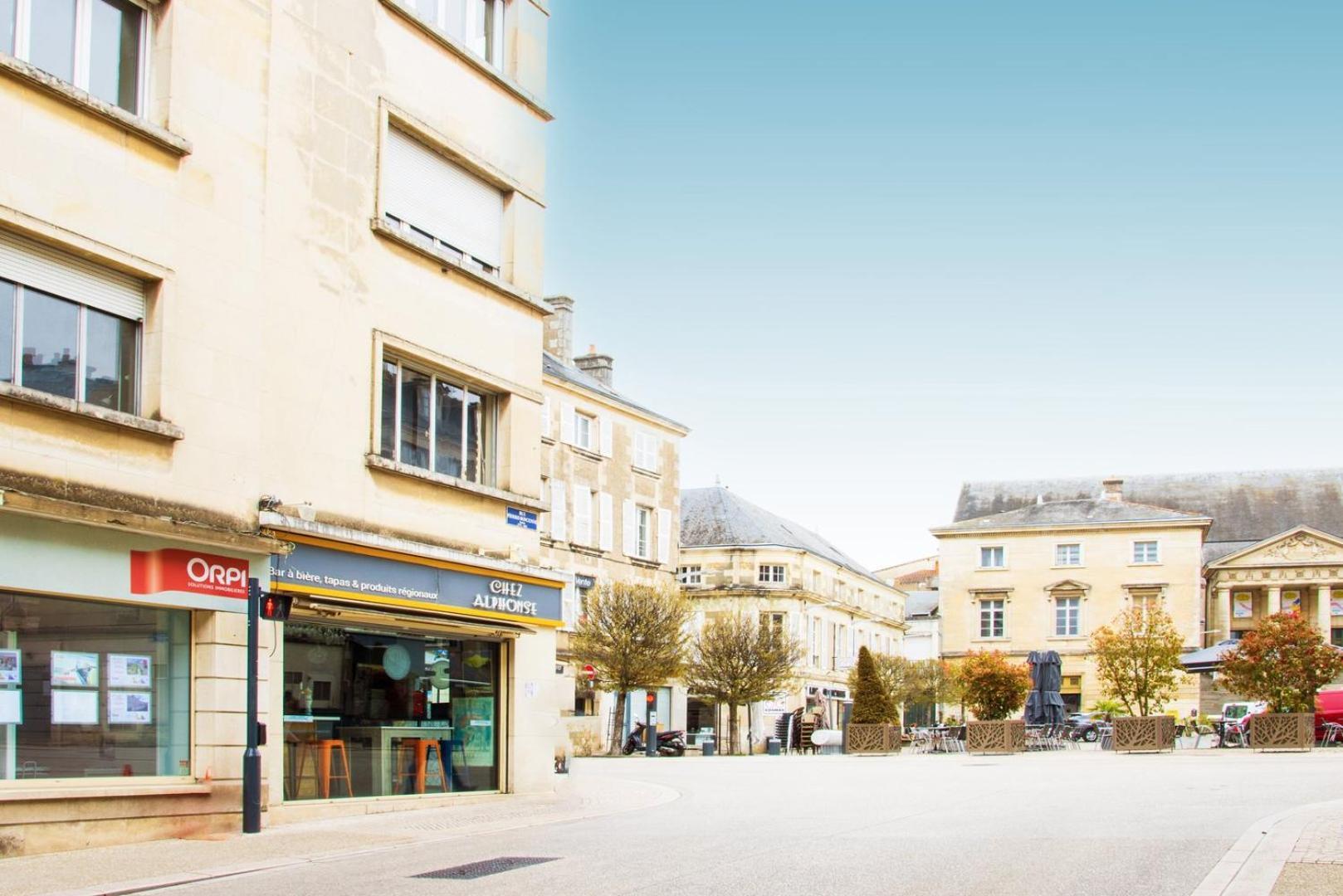 Le Boncenne - Large Bright T4 Downtown Poitiers Exterior foto